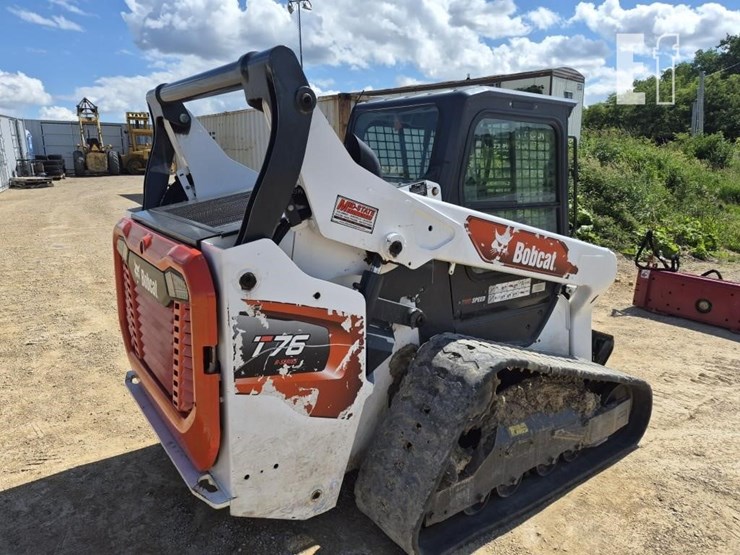 2020-bobcat-t76-image-3