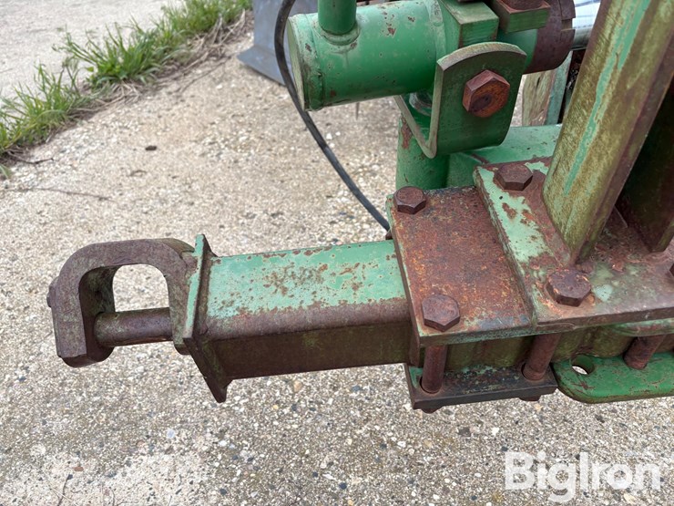 john-deere-2700-image-9