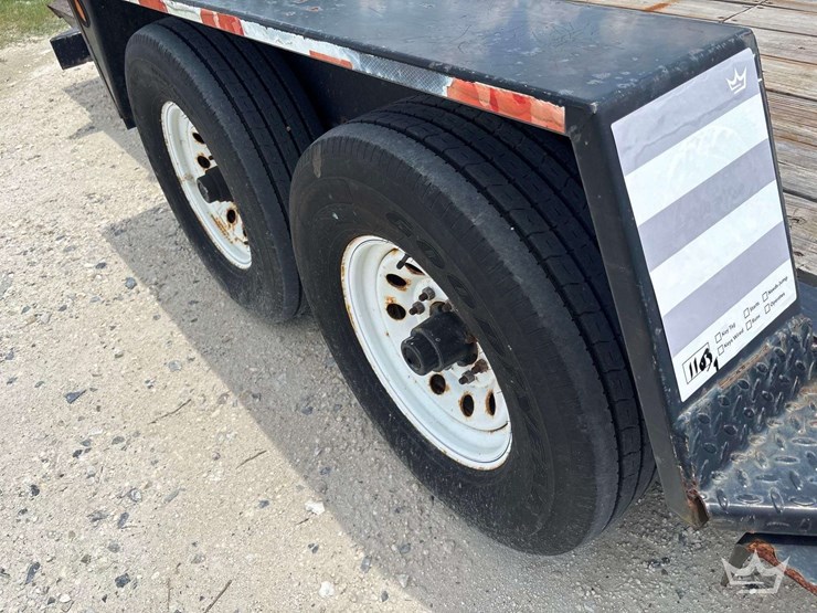 t/a-tilt-deck-trailer-image-6