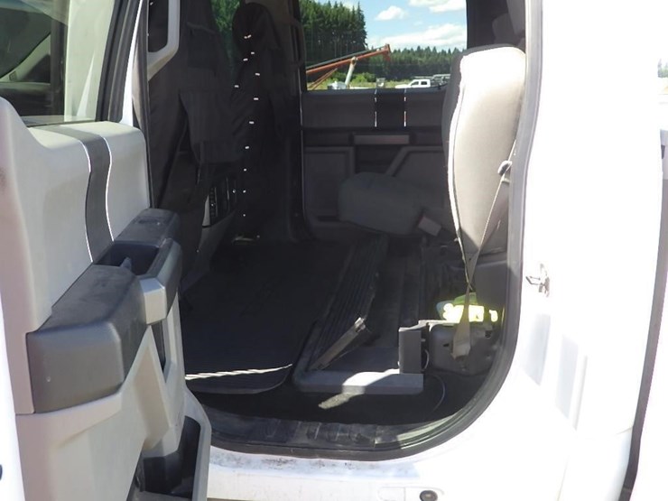2017-ford-f250-image-22