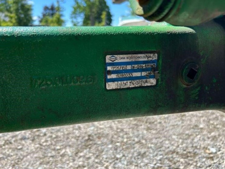 2016-john-deere-5085e-image-37