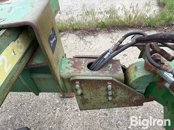 john-deere-2700-image-12