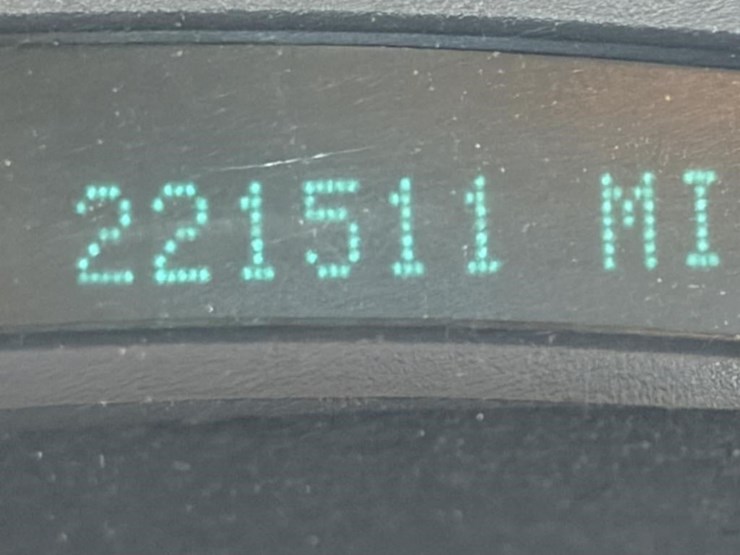 2003-chevrolet-2500-image-13