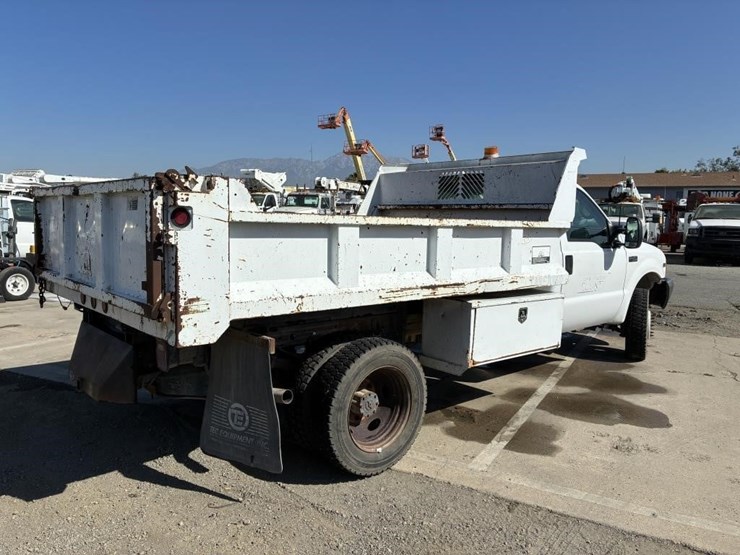 2001-ford-f450-image-3