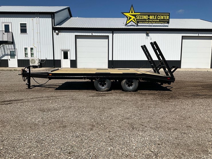 great-dane-trailer-image-2