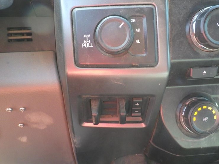 2017-ford-f250-image-31