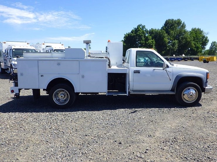 1997-gmc-sierra-3500-image-4