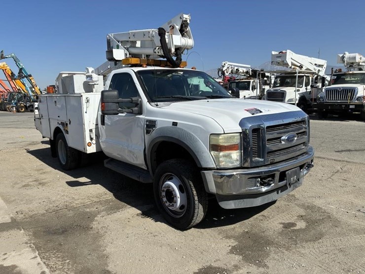 2008-ford-f550-xlt-image-2