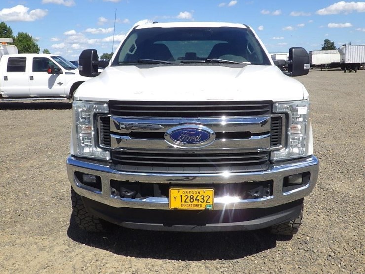 2017-ford-f250-image-2