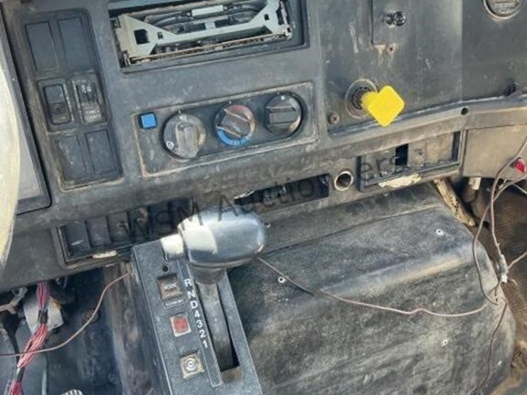 2000-international-4900-image-21