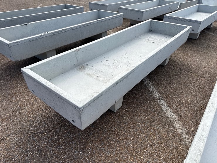 #9487-•-3x10-concrete-feed-trough-image-1
