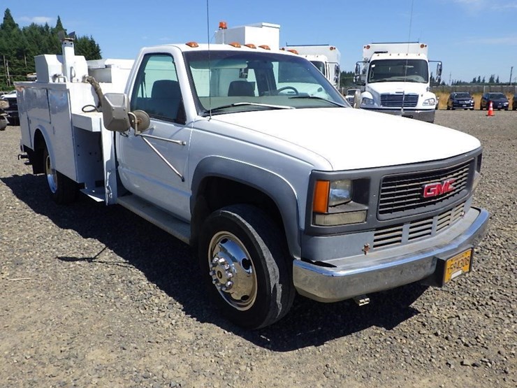 1997-gmc-sierra-3500-image-3