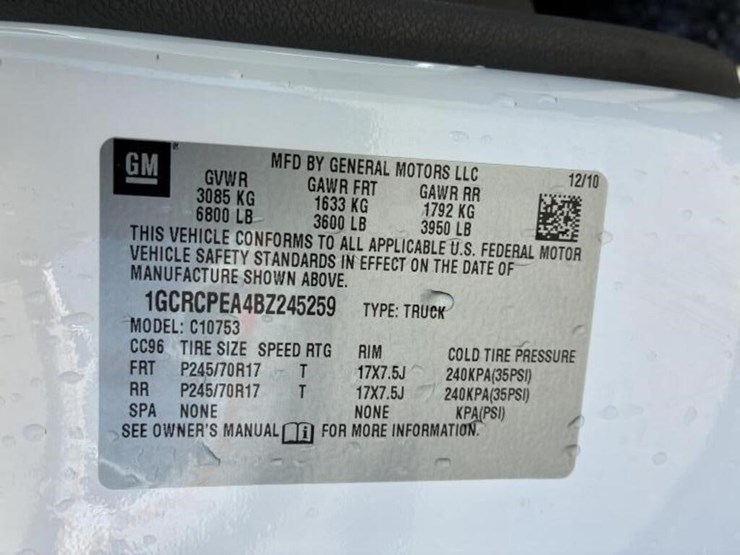 2011-chevrolet-1500-image-18