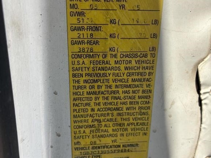 2005-chevrolet-silverado-3500-image-21