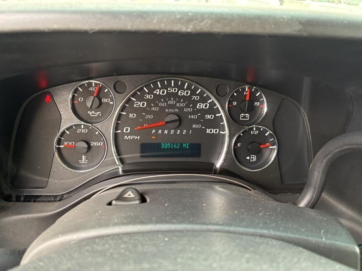 2008-chevrolet-express-3500-image-15
