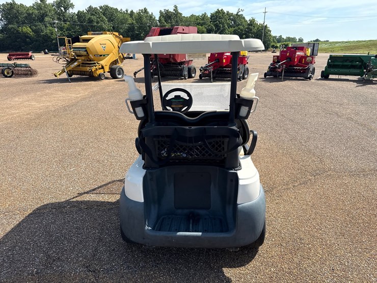 #9453-•-2021-club-car-precedent-w/charger-image-7