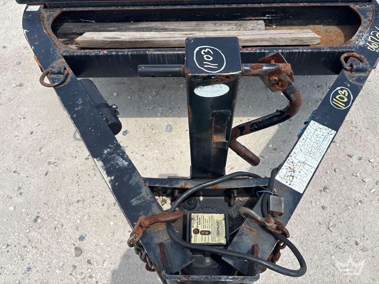 t/a-tilt-deck-trailer-image-5