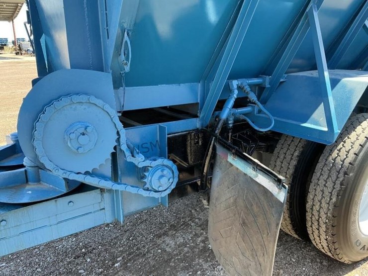 2000-international-4900-image-10