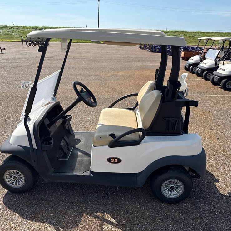 #9455 • 2021 Club Car Precedent w/charger