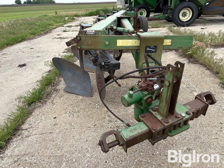 john-deere-2700-image-2