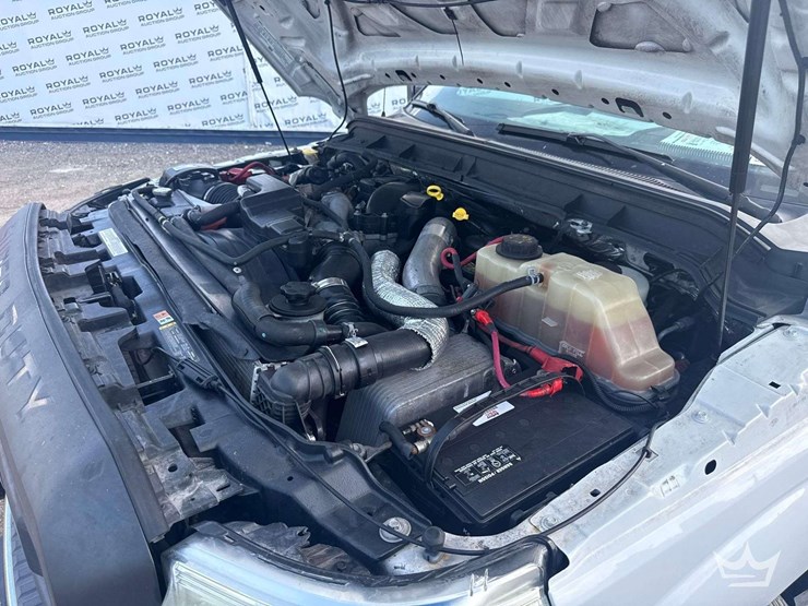 2015-ford-f350-image-8