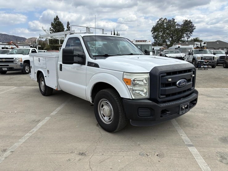2015-ford-f250-image-2