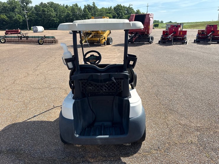 #9456-•-2021-club-car-precedent-w/charger-image-7