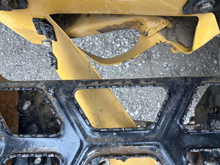 2016-caterpillar-950m-image-18