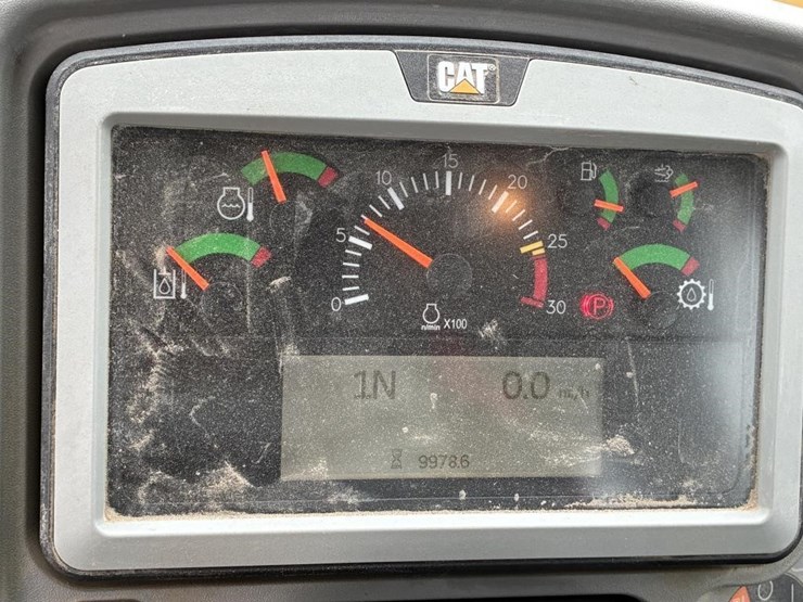 2016-caterpillar-950m-image-24