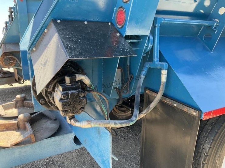 2012-versa-v-bottom-spreader-trailer-image-12