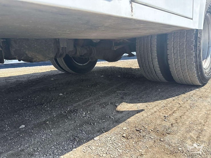 2015-ford-f350-image-27