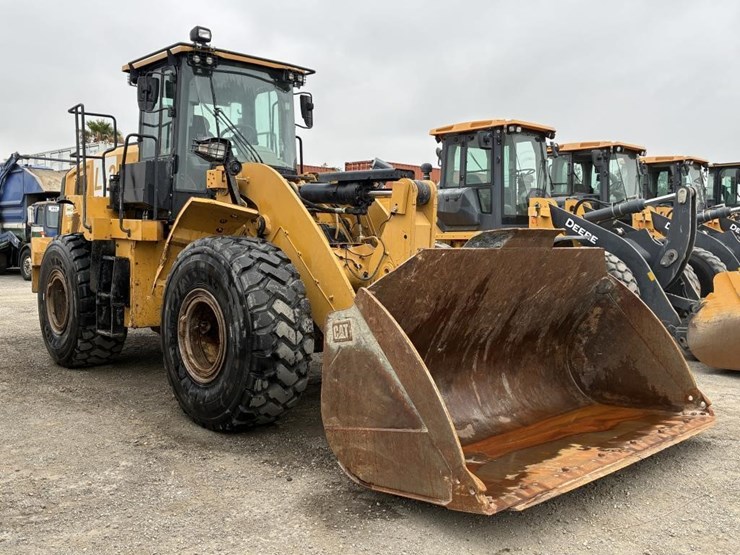 2016-caterpillar-950m-image-2
