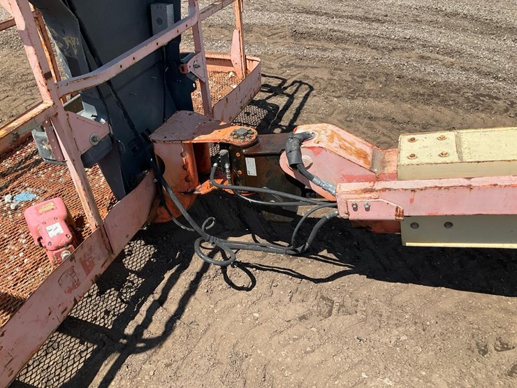 2007-jlg-400s-image-28