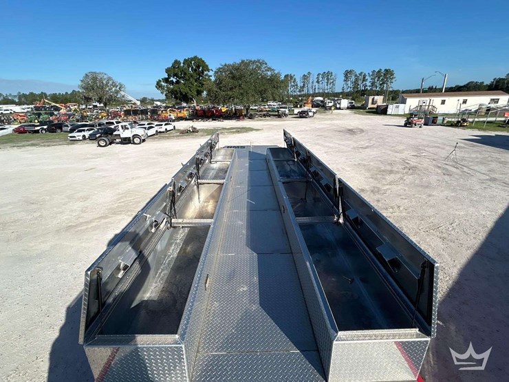 1997-centennial-body-35ft.-fire-rescue-mobile-command-center-trailer-image-17