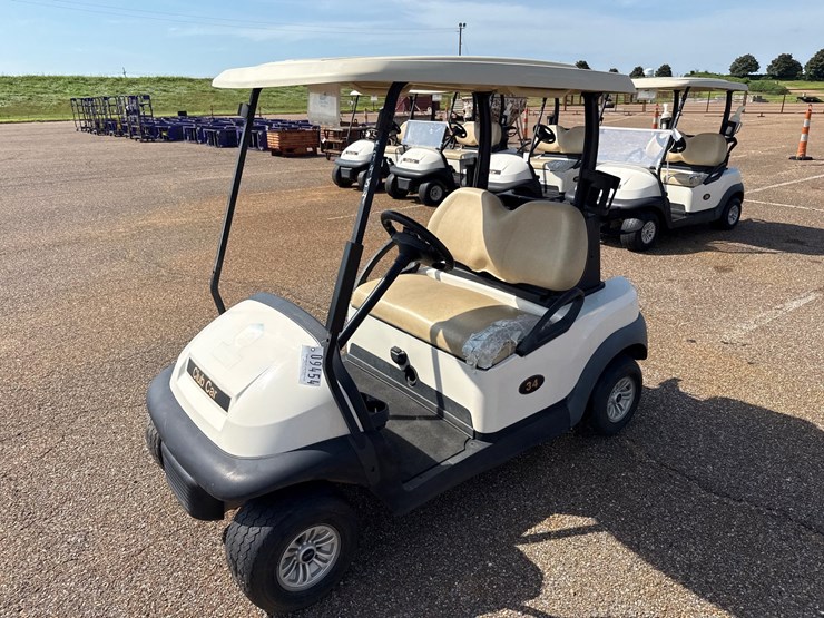 #9454-•-2021-club-car-precedent-w/charger-image-2
