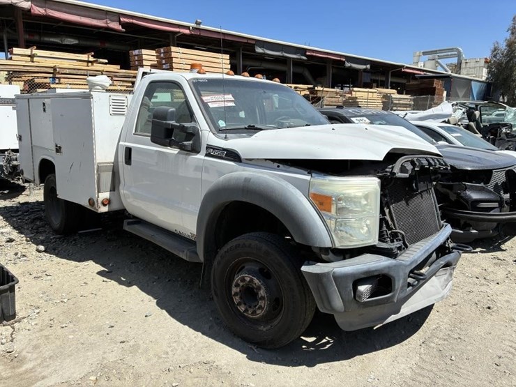2013-ford-f450-image-2