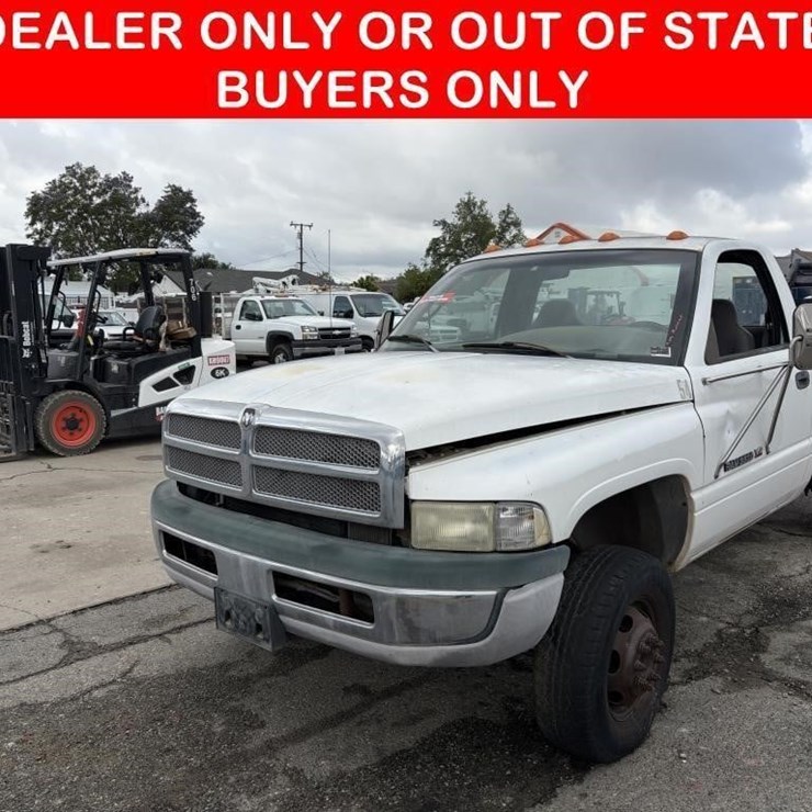 1999 DODGE RAM 3500