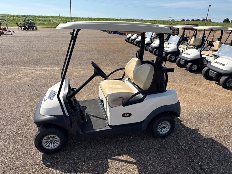 #9458-•-2021-club-car-precendent-w/charger-image-1