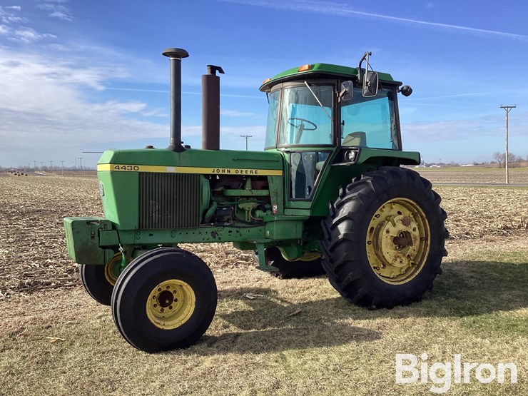 1977-john-deere-4430-image-1