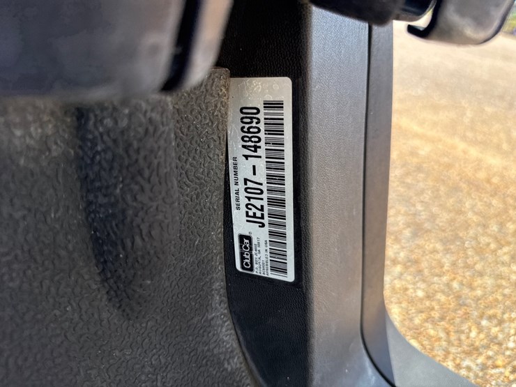 #9452-•-2021-club-car-precedent-w/charger-image-11