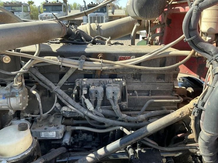 2004-peterbilt-378-image-15