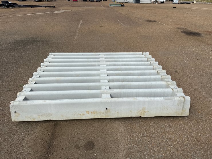 #9491-•-concrete-cattle-gap-image-2