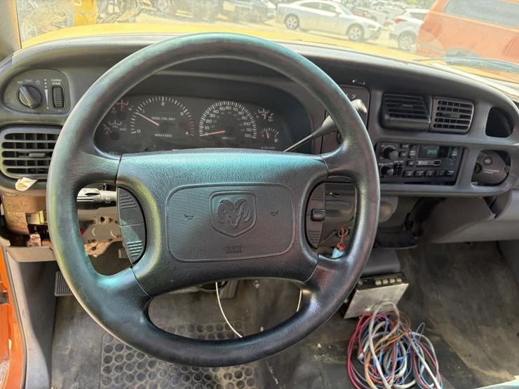 2001-dodge-ram-2500-image-12