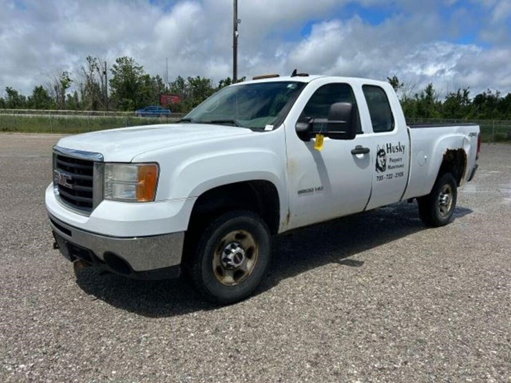 2010-gmc-2500hd-image-1