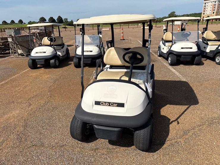 #9452-•-2021-club-car-precedent-w/charger-image-3