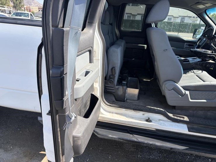 2011-ford-f150-xlt-image-11
