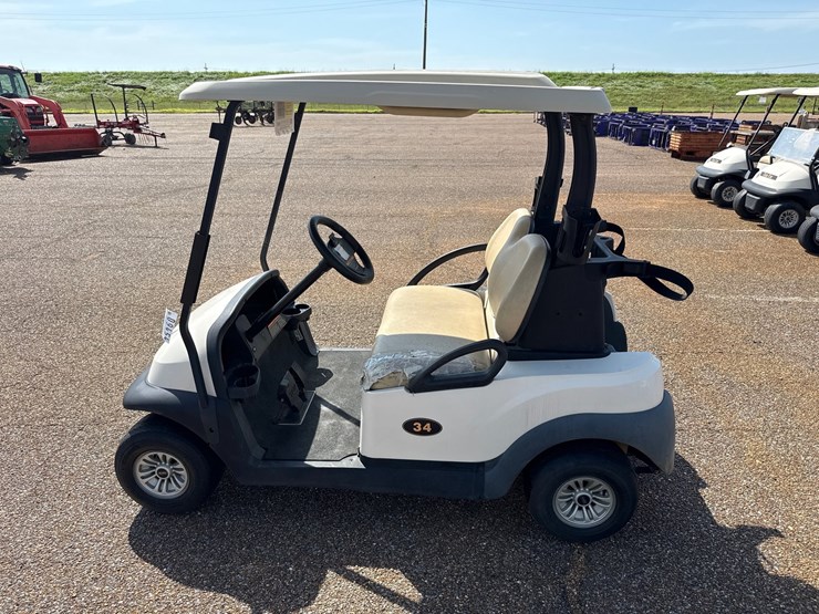 #9454-•-2021-club-car-precedent-w/charger-image-1
