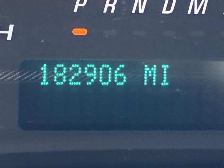 2017-utility-van-image-14