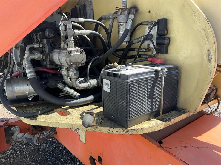 2007-jlg-400s-image-27