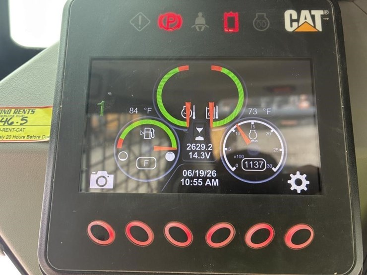 2020-caterpillar-259d3-image-21